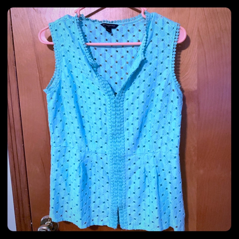 Banana Republic Classic Puckered Blouse- Size 10